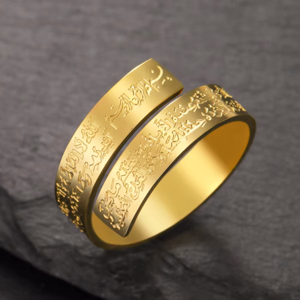 bague bénédiction élégante